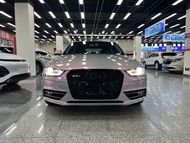 Audi Audi A4l Audi A4l 2016 35 Tfsi Collector'S Edition Automatic Standard — фото