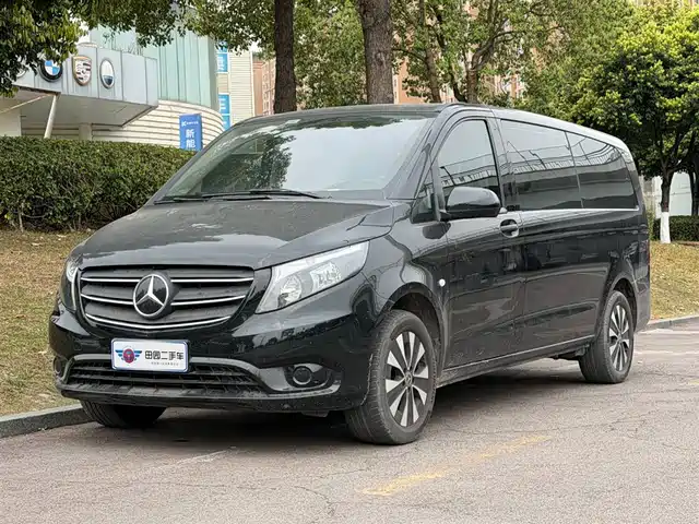 Mercedes-Benz Vito Vito 2023 2.0t Elite Edition 7 Seats — фото
