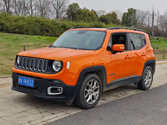 Jeep Freeman Liberty 2017 180t Automatic High-Energy Version