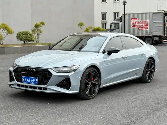 Audi Audi A7l Audi A7l 2024 45 Tfsi Quattro Rs Package Racing Version — фото
