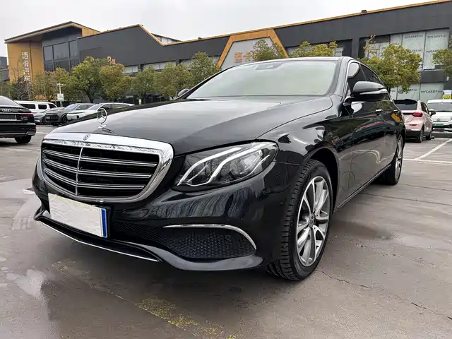 Mercedes-Benz Mercedes-Benz E-Class Mercedes-Benz E-Class 2016 E 200 L — фото