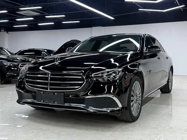 Mercedes-Benz Mercedes-Benz E-Class Mercedes-Benz E-Class 2021 Facelift E 300 L Fashionable Model — фото