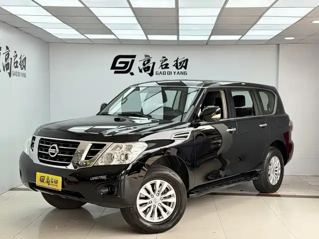 Nissan Patrol Patrol 2018 4.0l Linkedin Model — фото