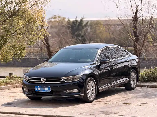 Volkswagen Magotan Magotan 2018 330tsi Dsg Leading Model