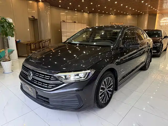 Volkswagen Sagitar Sagitar 2023 200tsi Dsg Flyover Edition