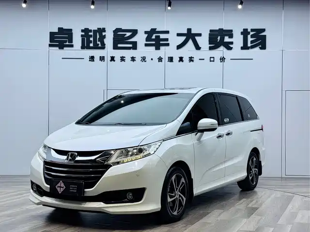Honda Odyssey Odyssey 2017 2.4l Deluxe Edition — фото
