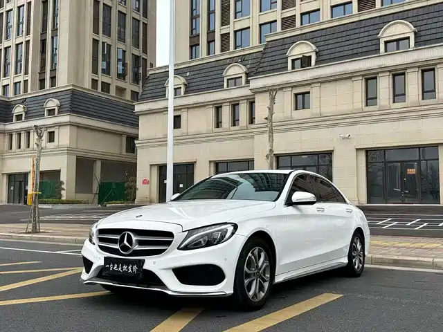 Mercedes-Benz Mercedes Benz C Class Mercedes-Benz C-Class 2018 C 180 L Fashion — фото