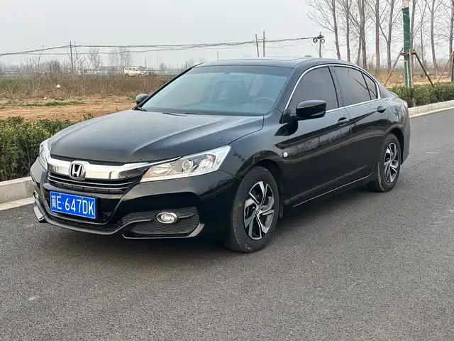 Honda Accord Accord 2016 2.0l Comfort Edition — фото
