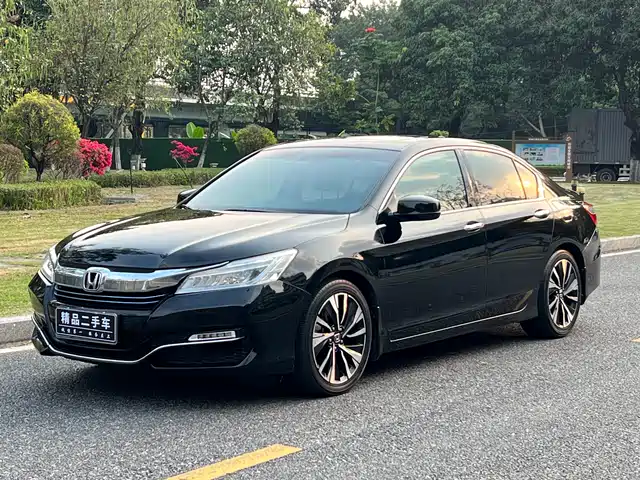 Honda Accord Accord 2016 Hybrid 2.0l Sharp Collar Edition — фото