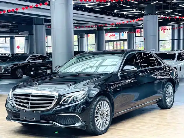 Mercedes-Benz Mercedes-Benz E-Class Mercedes-Benz E-Class 2020 Facelift E 300 L Special Edition — фото