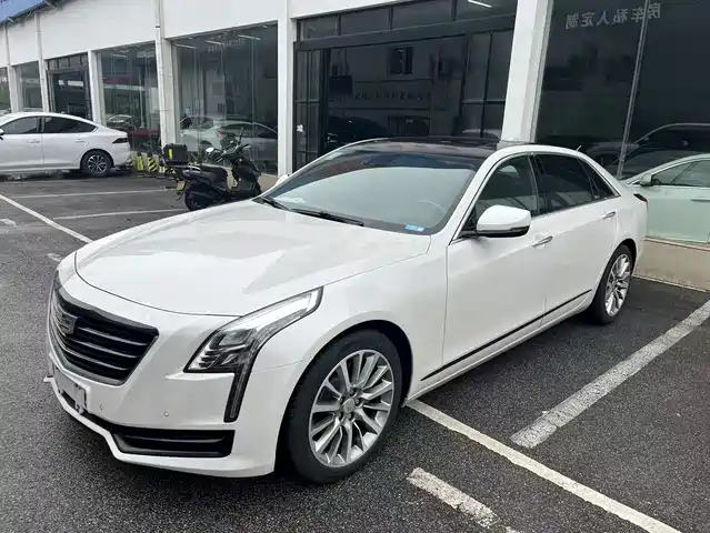 Cadillac Cadillac Ct6 Cadillac Ct6 2017 40t Luxury Model — фото