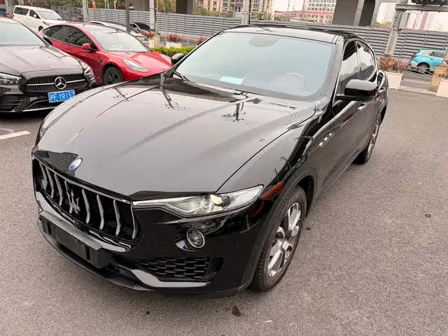 Maserati Levante Levante 2016 3.0t Standard Model — фото
