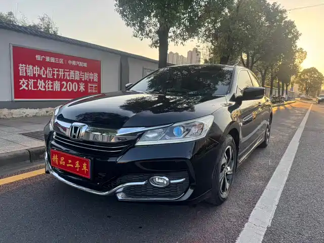 Honda Accord Accord 2016 2.0l Comfort Edition — фото
