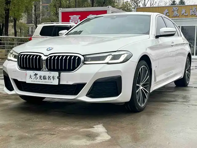 Bmw Bmw 5 Series Bmw 5 Series 2023 530li Leading M Sports Package — фото