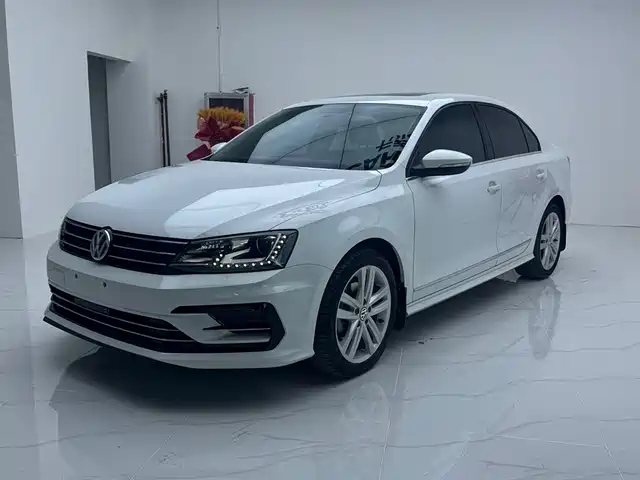 Volkswagen Sagitar Sagitar 2018 280tsi Dsg Dynamic Edition