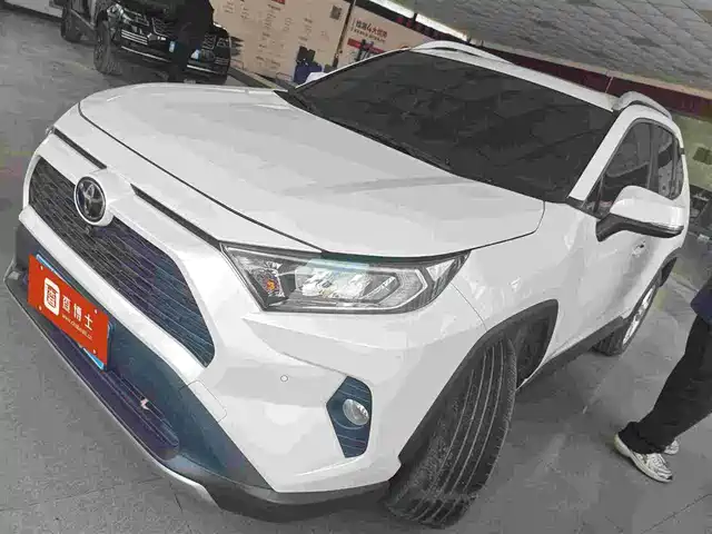 Toyota Rav4 Rongfang Rav4 Rongfang 2020 2.0l Cvt Two-Wheel Drive Fashion Version