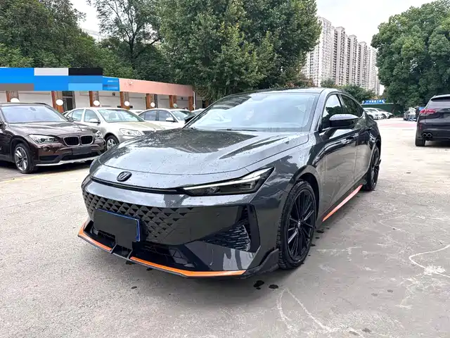 Chang'An Changan Uni-V Changan Uni-V 2024 1.5t Noble Sports Model