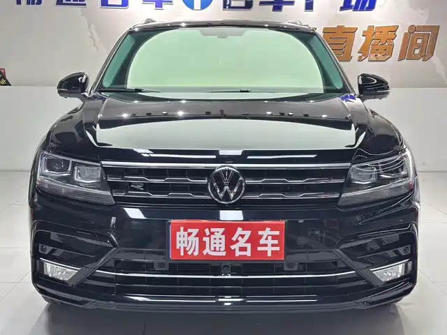 Volkswagen Tiguan L Tiguan L 2021 330tsi Automatic Two-Wheel Drive R-Line Version — фото