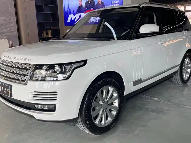 Land Rover Range Rover Range Rover 2015 3.0 Sc V6 Vogue — фото