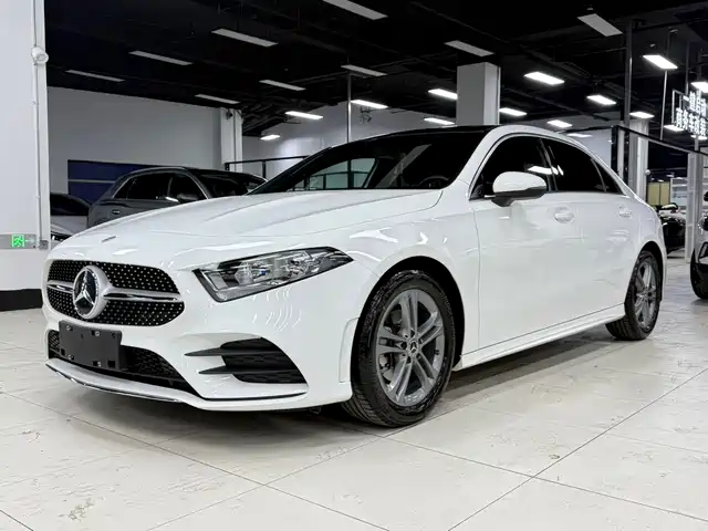 Mercedes-Benz Mercedes Benz A Class Mercedes-Benz A-Class 2022 A 180 L Sports Sedan