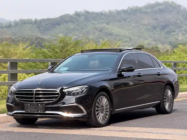 Mercedes-Benz Mercedes-Benz E-Class Mercedes-Benz E-Class 2023 E 300 L Luxury Model — фото