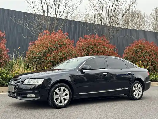 Audi Audi A6l Audi A6l 2011 2.4l Luxury Model — фото