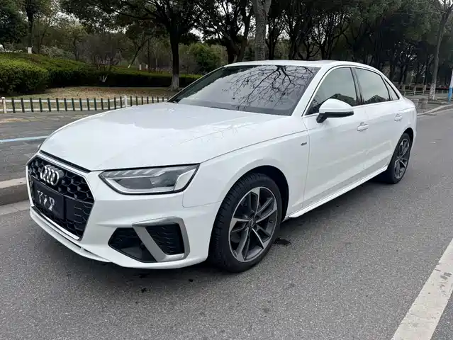 Audi Audi A4l Audi A4l 2020 40 Tfsi Fashionable And Dynamic — фото