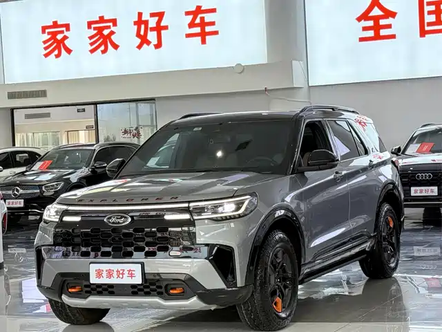 Ford Explorer Explorer 2023 Ecoboost 285 Kunlun Peak Edition 7 Seats — фото