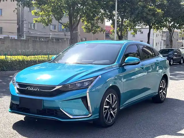 Dongfeng Fengshen Yixuan Yixuan 2021 230t Automatic Wind Chasing Version — фото