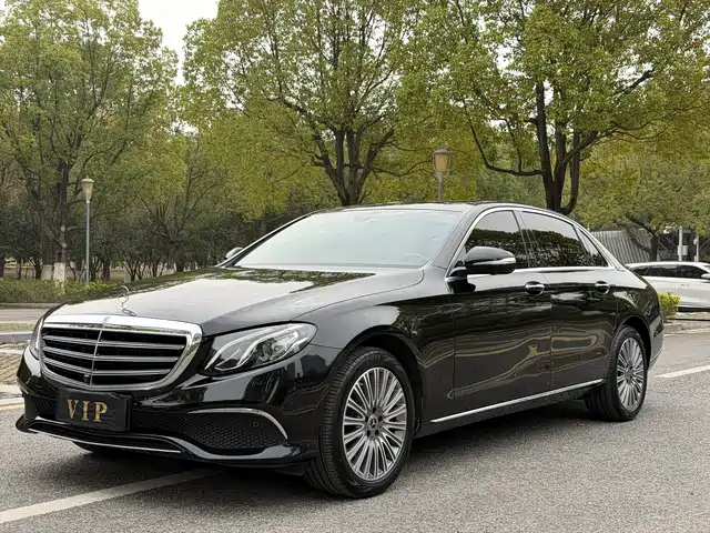 Mercedes-Benz Mercedes-Benz E-Class Mercedes-Benz E-Class 2020 Facelift E 300 L Sporty And Fashionable — фото