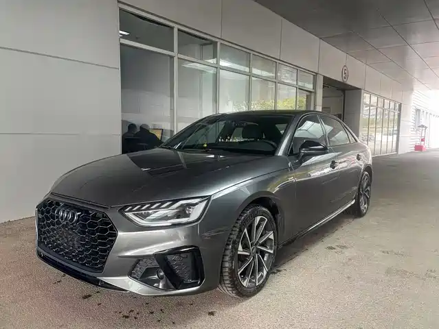 Audi Audi A4l Audi A4l 2023 40 Tfsi Luxury And Dynamic Model — фото