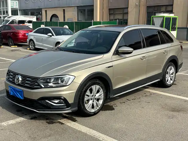 Volkswagen C-Trek Weiling C-Trek Weiling 2018 230tsi Dsg Comfort Model — фото