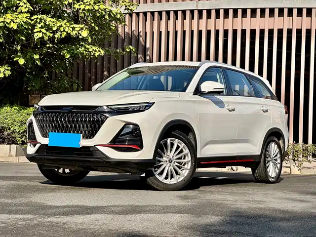 Changan Auchan Changan Auchan X7 Plus Changan Auchan X7 PLUS 2022 1.5T Blue Whale Edition automatic exclusive model 7 seats — фото