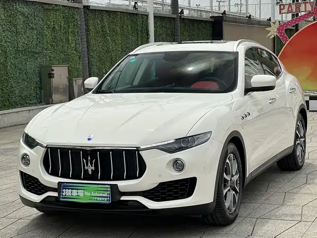 Maserati Levante Levante 2016 3.0t Standard Model — фото