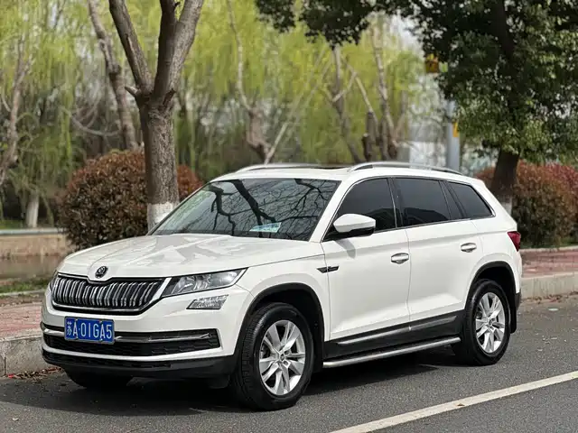Skoda Kodiak Kodiak 2017 Tsi330 5-Seater Two-Wheel Drive Comfort Version — фото