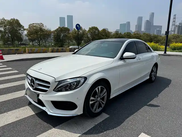 Mercedes-Benz Mercedes Benz C Class Mercedes-Benz C-Class 2015 Facelift C 200 L Sporty — фото