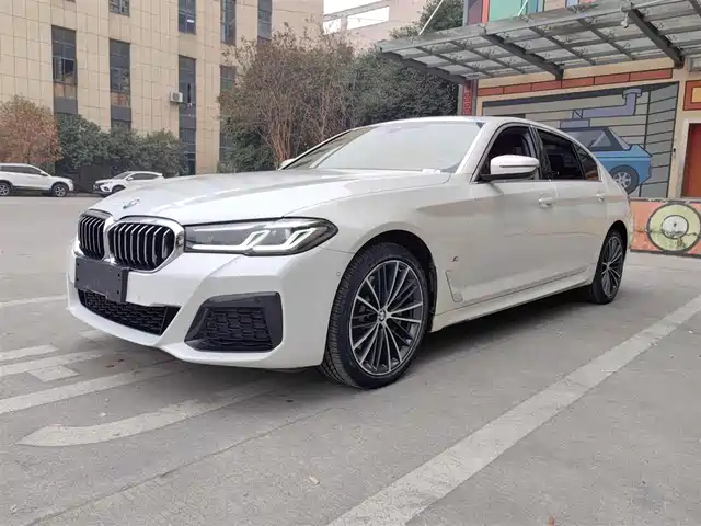 Bmw Bmw 5 Series Bmw 5 Series 2022 530li Leading M Sports Package — фото