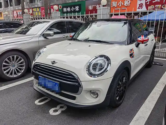 Mini Mini Mini 2019 1.5t Cooper Classic Five-Door Edition — фото