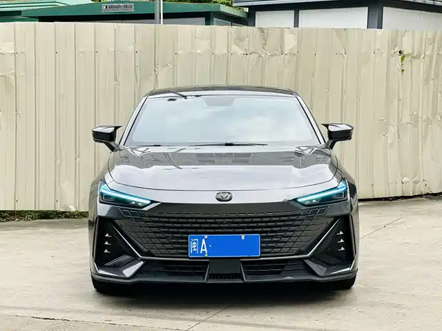 Chang'An Changan Uni-V Changan Uni-V 2022 1.5t Premium Model