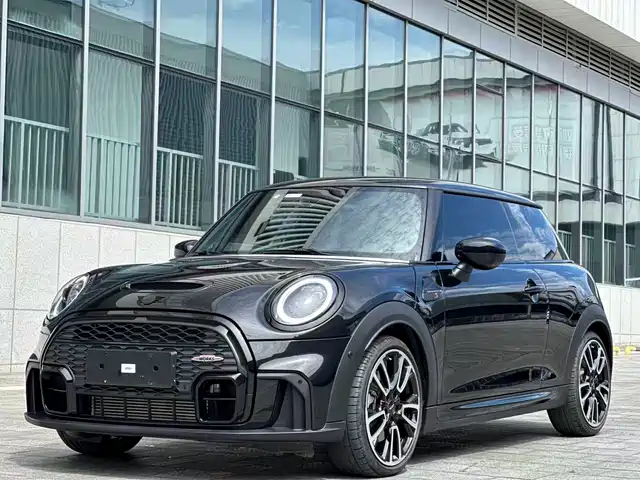 Mini Mini Mini 2023 2.0t Cooper S Racing Driver — фото