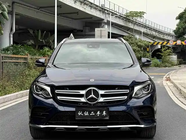 Mercedes-Benz Mercedes-Benz Glc Mercedes-Benz Glc 2017 Glc 260 4matic Luxury Model — фото