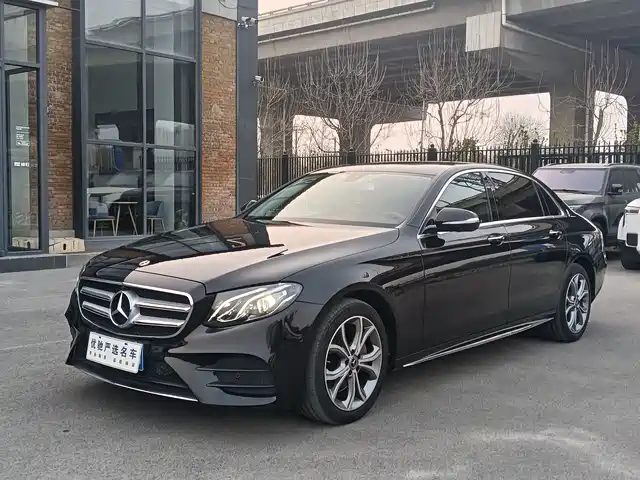 Mercedes-Benz Mercedes-Benz E-Class Mercedes-Benz E-Class 2020 E 300 L Sporty And Fashionable — фото
