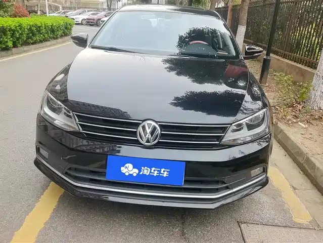 Volkswagen Sagitar Sagitar 2018 1.6l Automatic Comfort Model