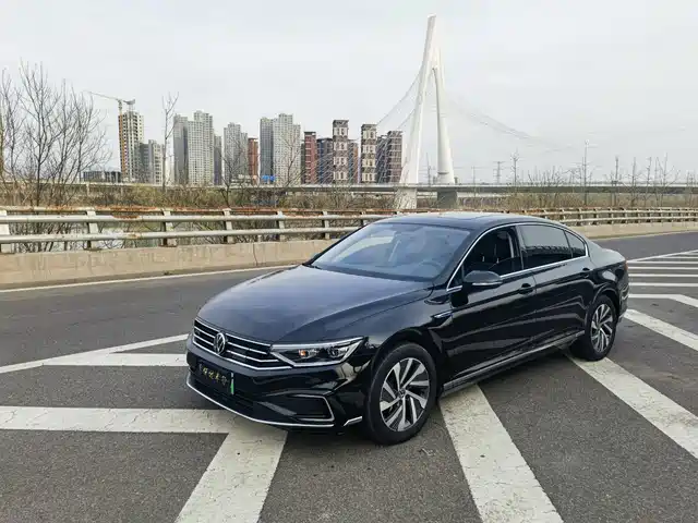 Volkswagen Magotan Gte Plug-In Hybrid Magotan Gte Plug-In Hybrid 2022 Gte Luxury Model