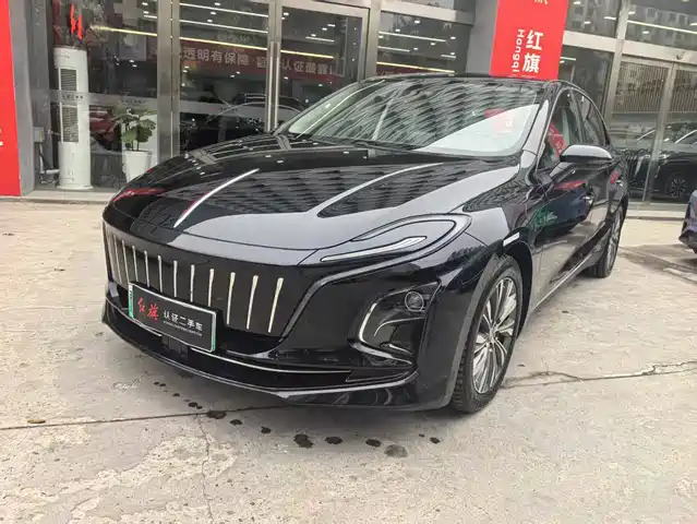 Red Flag Hongqi E-Qm5 Hongqi E-Qm5 2022 431km Charging Enjoyment Edition