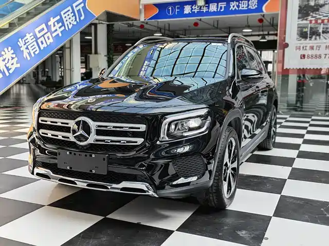 Mercedes-Benz Mercedes-Benz Glb Mercedes-Benz Glb 2023 Glb 220 Fashion Model