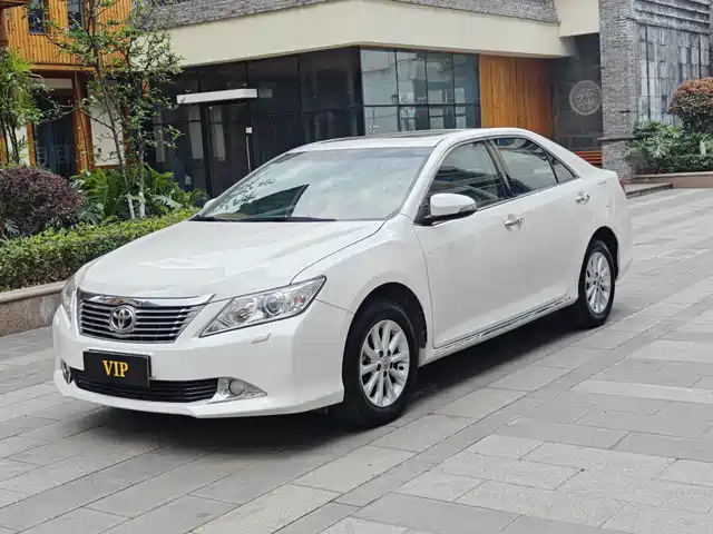 Toyota Camry Camry 2012 2.5g Deluxe Edition