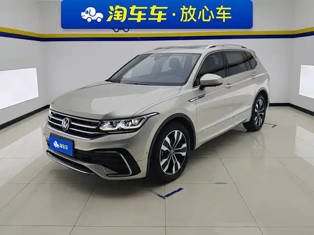 Volkswagen Tiguan L Tiguan L 2022 330tsi Automatic Two-Wheel Drive R-Line Flagship Version — фото