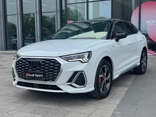 Audi Audi Q3 Sportback Audi Q3 Sportback 2020 40 Tfsi Fashion — фото