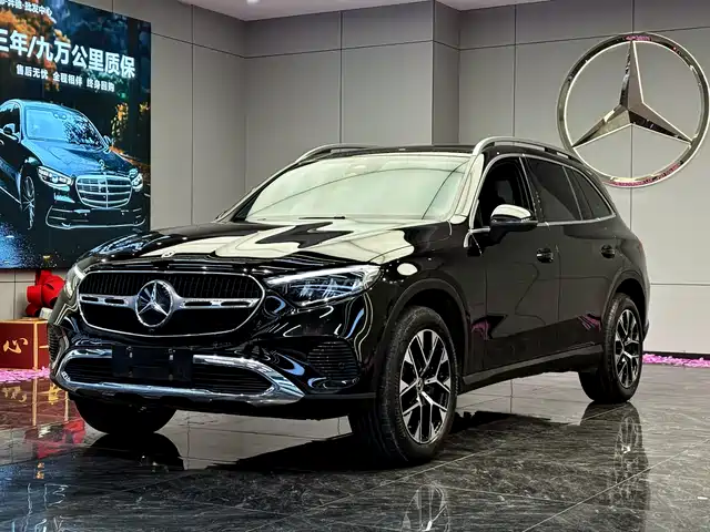 Mercedes-Benz Mercedes-Benz Glc Mercedes-Benz Glc 2023 Glc 260 L 4matic Dynamic 5-Seater — фото